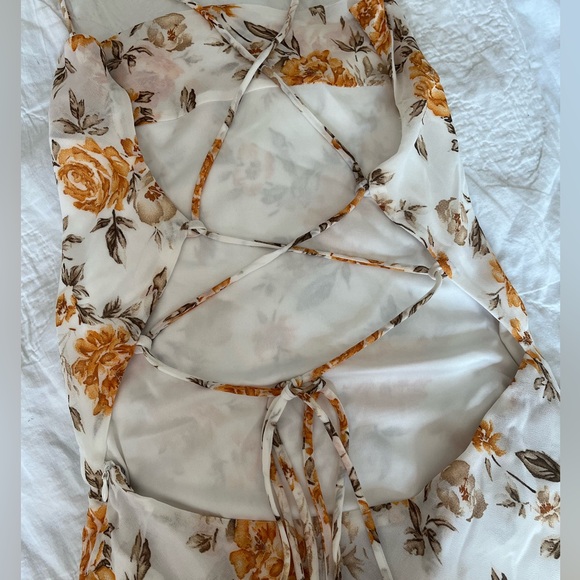 Hello Molly Ella Dress, US 8/AU 12 | Yellow 🌼💛 - Picture 8 of 9